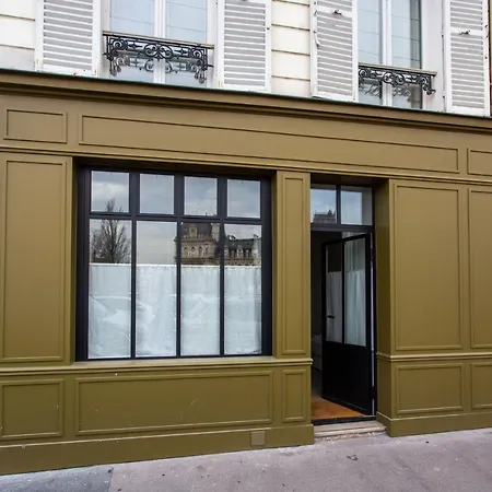 Cozy -2br-6p- Cathedrale De Notre-dame Apartment