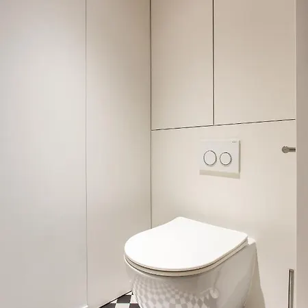 Cozy -2br-6p- Cathedrale De Notre-dame Apartment