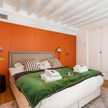 Cozy -2br-6p- Cathedrale De Notre-dame Apartment *